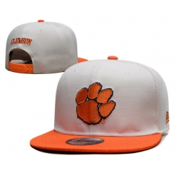 NCAA Snapback Cap 6C56