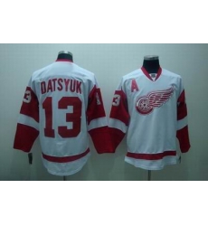 Detroit Red Wings #13 Pavel datsyuk white jerseys A patch Detroit Red Wings #13 Pavel datsyuk white jerseys A patch